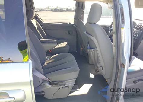 2004 Dodge Grand Caravan Sxt from USA, damaged, VIN 2D8GP44L44R602595